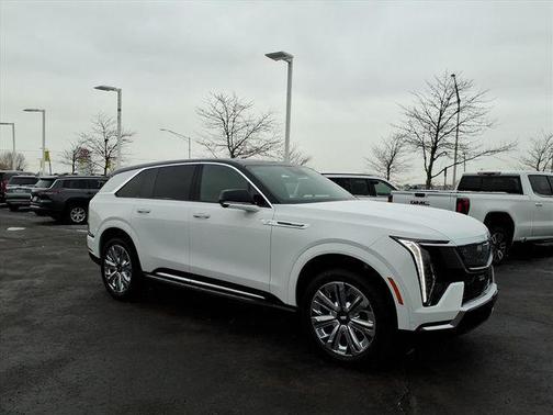 2025 Cadillac Escalade IQ Luxury 2