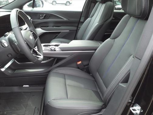 2025 Cadillac LYRIQ Sport w/1SJ