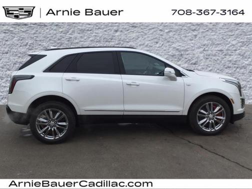 2025 Cadillac XT5 Sport