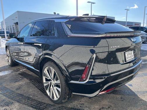 2024 Cadillac LYRIQ Luxury