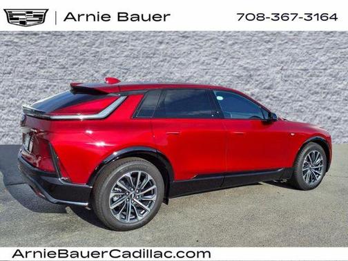2025 Cadillac LYRIQ Sport w/1SF