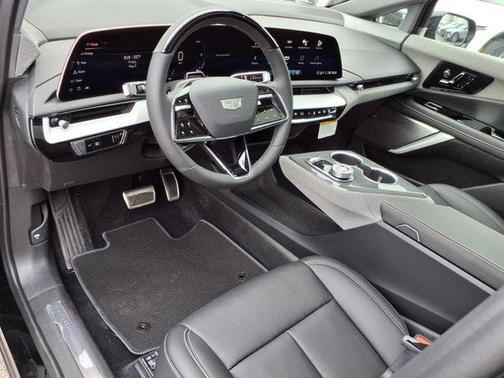 2025 Cadillac OPTIQ Sport