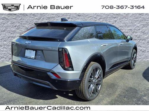 2025 Cadillac OPTIQ Sport 2 AWD