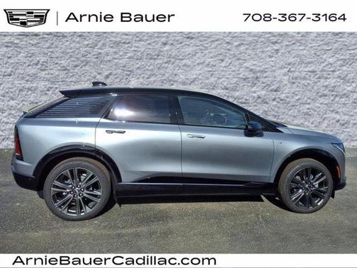 2025 Cadillac OPTIQ Sport 2 AWD