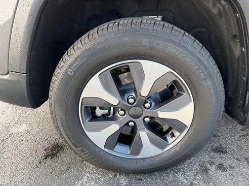 2022 Jeep Grand Cherokee 4xe Base