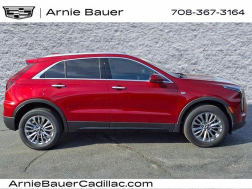 2025 Cadillac XT4 Premium Luxury