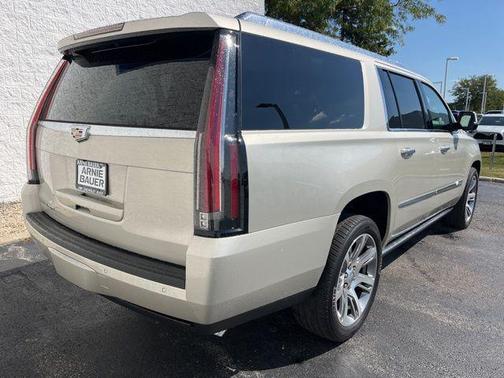 2015 Cadillac Escalade ESV Premium