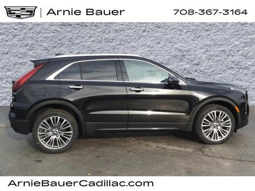 2025 Cadillac XT4 Premium Luxury