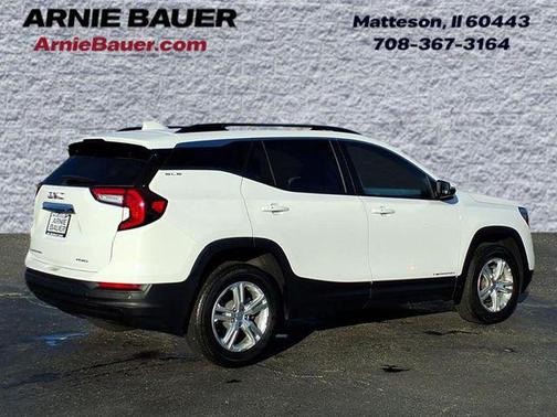 2022 GMC Terrain SLE