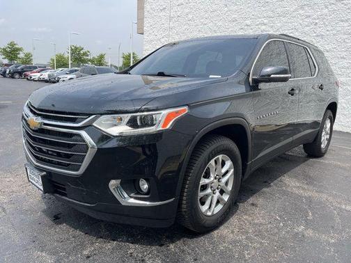 2021 Chevrolet Traverse LT Cloth