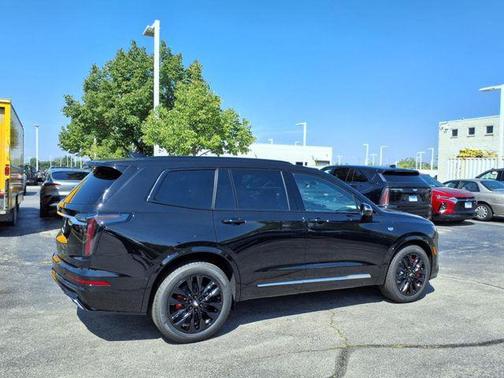 2025 Cadillac XT6 Sport AWD
