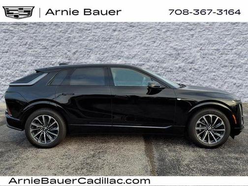 2025 Cadillac LYRIQ Sport
