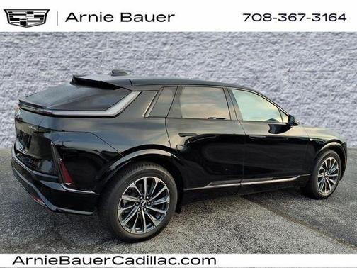 2025 Cadillac LYRIQ Sport