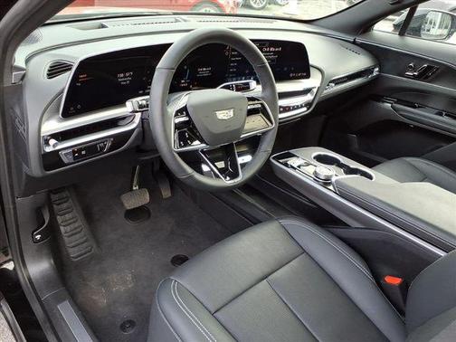 Stellar Black Metallic 2024 Cadillac LYRIQ Sport