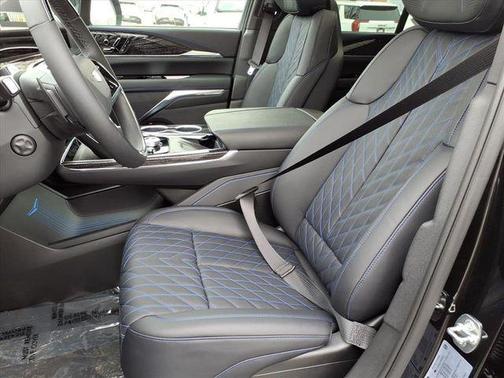 2026 Cadillac Escalade IQL Luxury