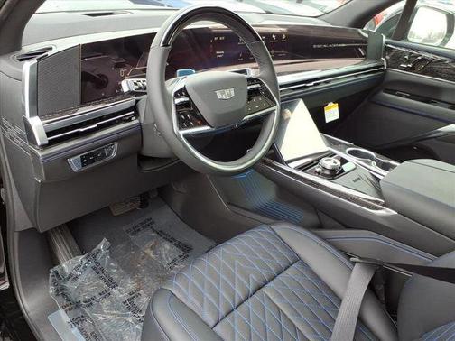2026 Cadillac Escalade IQL Luxury