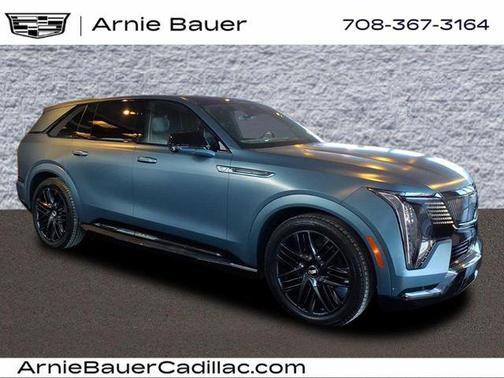 2025 Cadillac Escalade IQ Sport 2