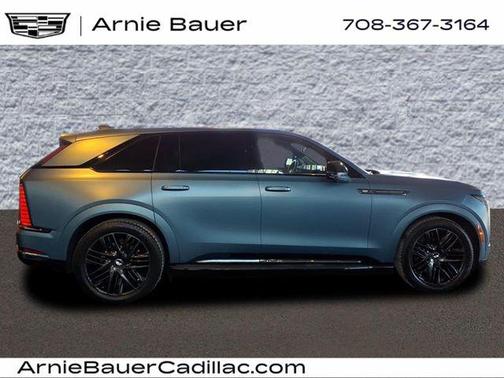 2025 Cadillac Escalade IQ Sport 2