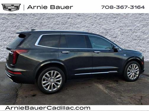 2023 Cadillac XT6 Premium Luxury AWD