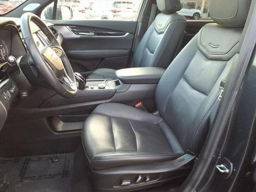 2023 Cadillac XT6 Premium Luxury AWD