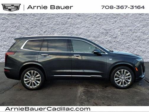 2023 Cadillac XT6 Premium Luxury AWD