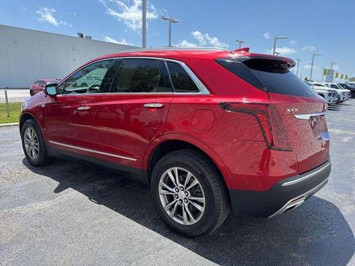 2021 Cadillac XT5 Premium Luxury