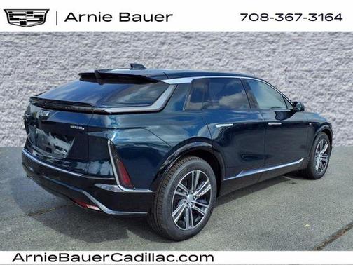 2025 Cadillac LYRIQ Luxury w/1SD