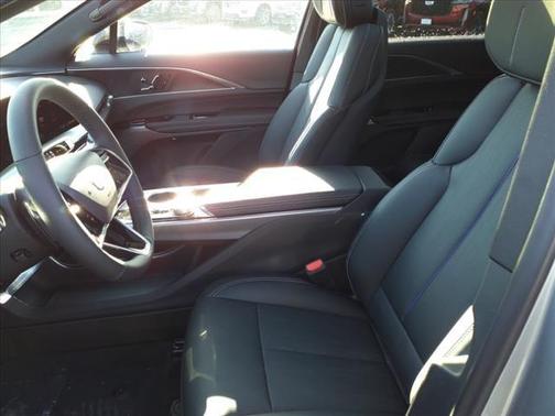 2025 Cadillac LYRIQ Sport w/1SF