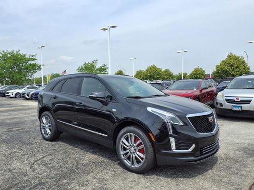 2025 Cadillac XT5 Sport