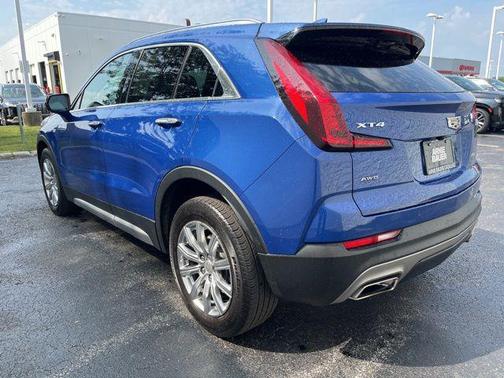 2021 Cadillac XT4 Premium Luxury