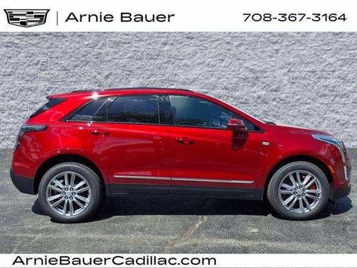 2025 Cadillac XT5 Sport