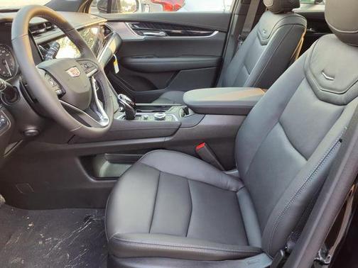 2025 Cadillac XT6 Premium Luxury AWD