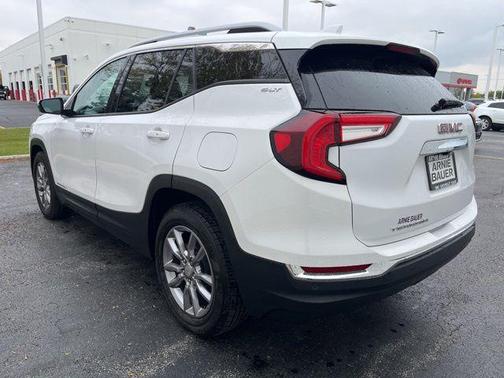 2022 GMC Terrain SLT