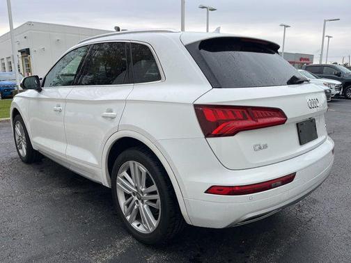 2019 Audi Q5 2.0T Premium Plus
