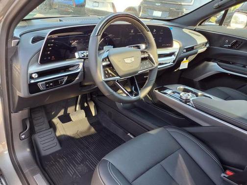 2025 Cadillac LYRIQ Sport w/1SJ