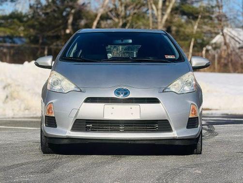 2013 Toyota Prius c Two