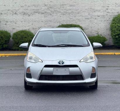 2013 Toyota Prius c Two