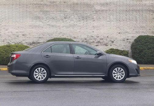 2013 Toyota Camry LE