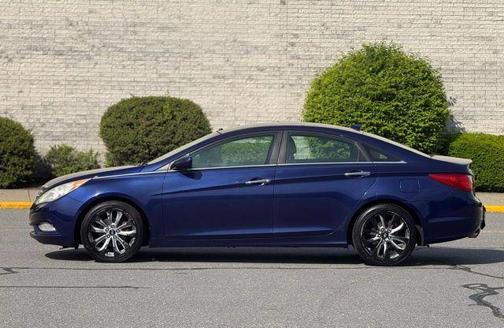 2012 Hyundai SONATA SE