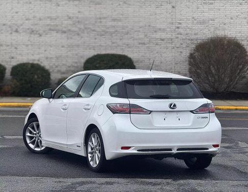 2013 Lexus CT 200h Base