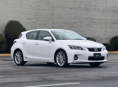 2013 Lexus CT 200h Base