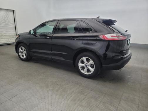 2020 Ford Edge SE