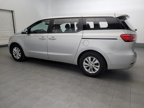 2018 Kia Sedona L