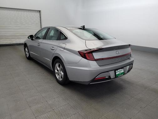 2022 Hyundai SONATA SE