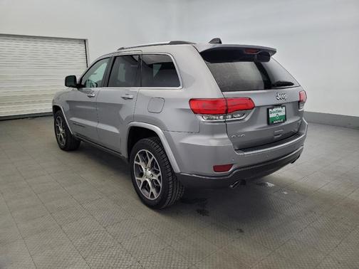 2018 Jeep Grand Cherokee Sterling Edition