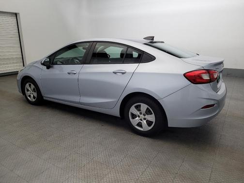 2018 Chevrolet Cruze LS