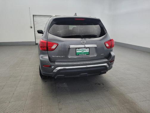 2020 Nissan Pathfinder S 4WD