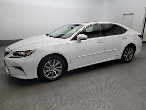 2017 Lexus ES 300h Base
