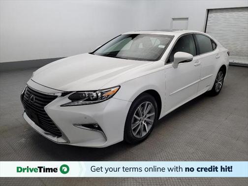 2017 Lexus ES 300h Base
