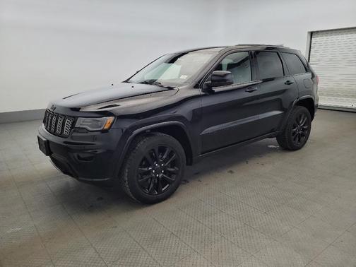 2021 Jeep Grand Cherokee Laredo